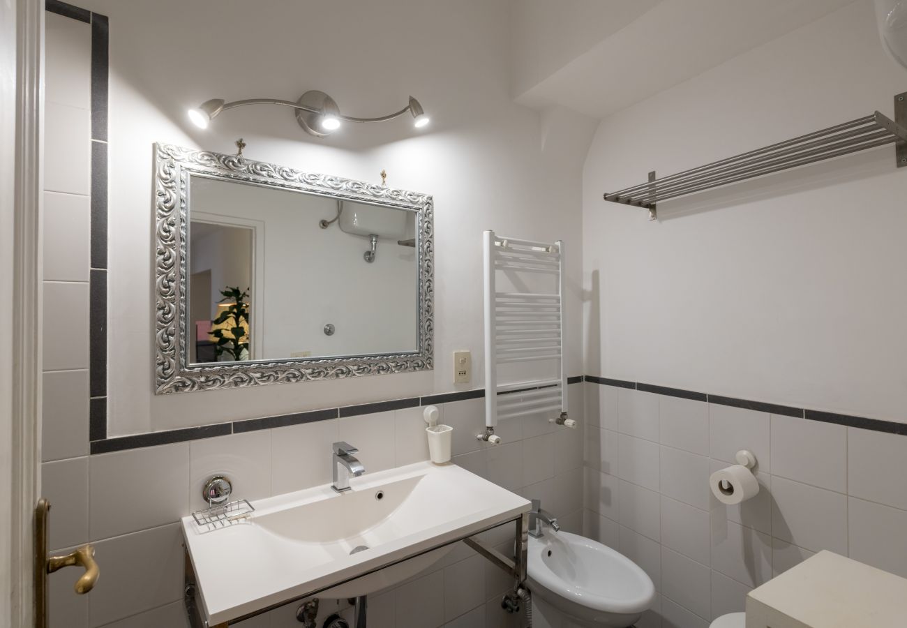 Apartment in Rome - Banchi Nuovi - Castel Sant'Angelo Apartment in Rome - Banchi Nuovi - Castel Sant'Angelo