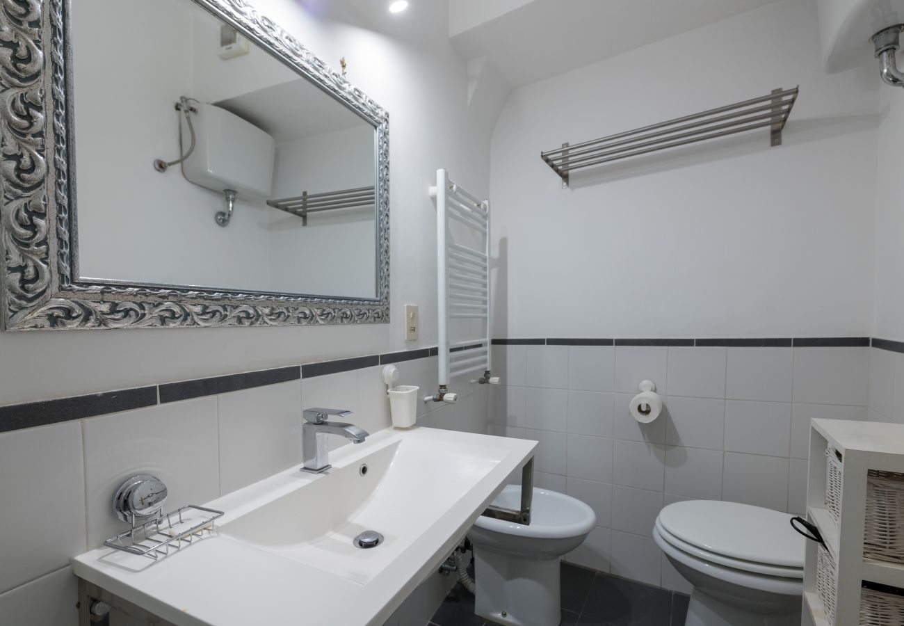 Apartment in Rome - Banchi Nuovi - Castel Sant'Angelo Apartment in Rome - Banchi Nuovi - Castel Sant'Angelo