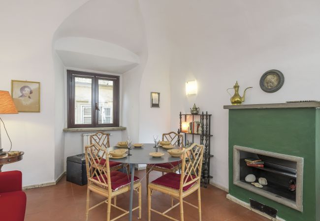 Apartment in Rome -  Diana in Pantheon apartment Apartment in Rome -  Diana in Pantheon apartment
