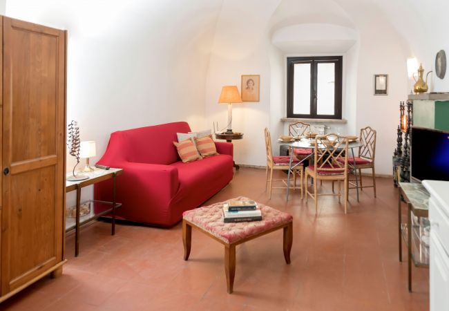 Apartment in Rome -  Diana in Pantheon apartment Apartment in Rome -  Diana in Pantheon apartment