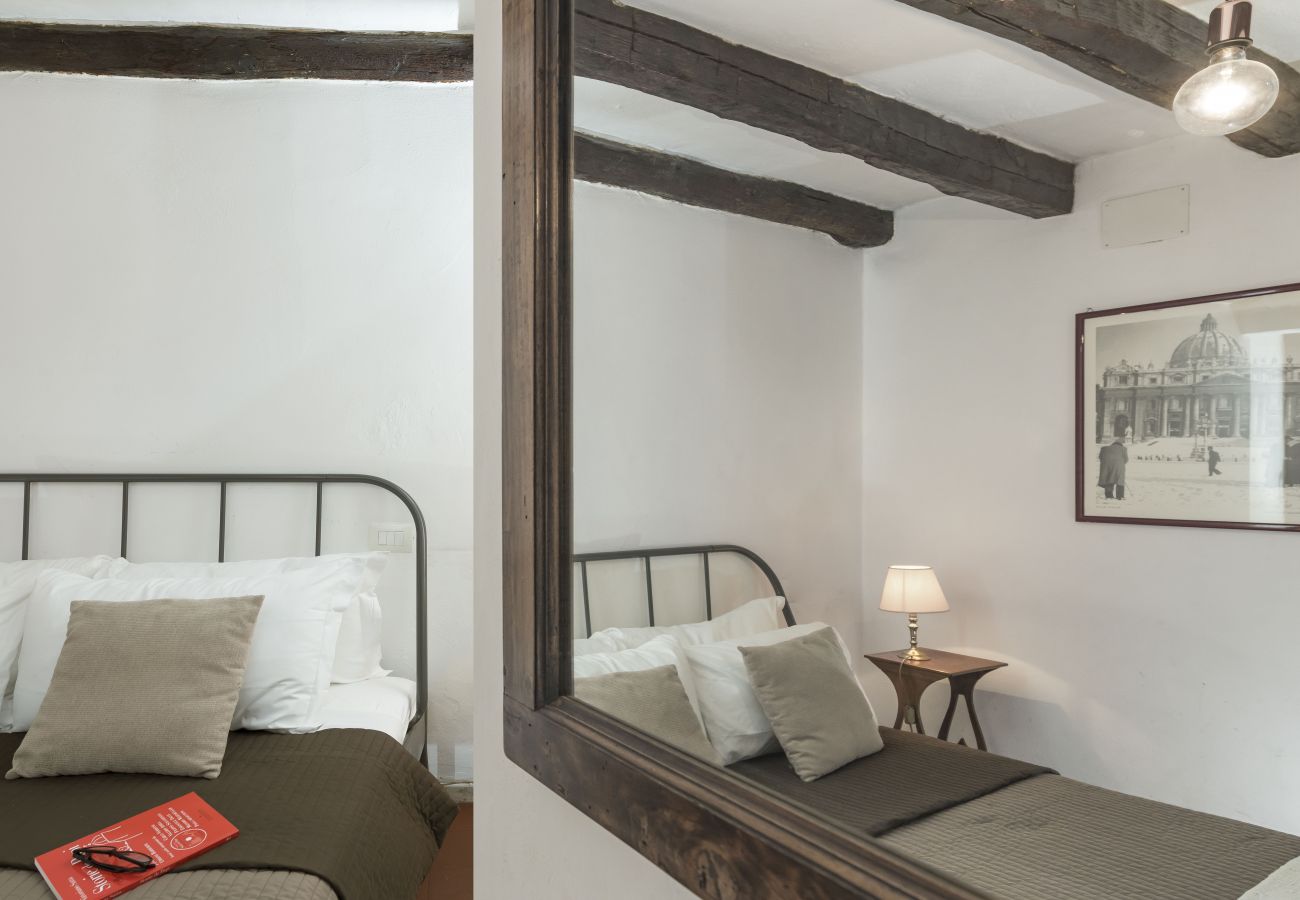 Apartment in Rome -  Diana in Pantheon apartment Apartment in Rome -  Diana in Pantheon apartment