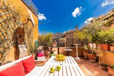 Apartment in Rome - Chiara in Pantheon apartment with terrace