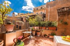 Apartment in Rome - Chiara in Pantheon apartment with terrace