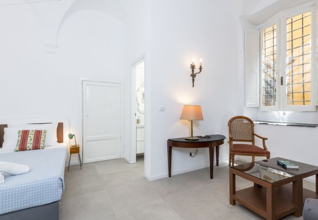 Apartment in Rome - Banchi al Patio - Castel Sant'Angelo Apartment in Rome - Banchi al Patio - Castel Sant'Angelo