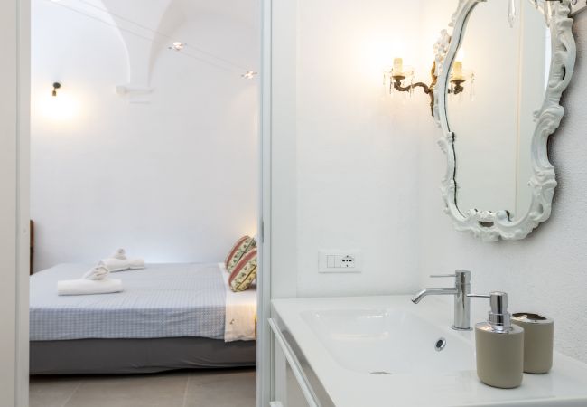 Apartment in Rome - Banchi al Patio - Castel Sant'Angelo Apartment in Rome - Banchi al Patio - Castel Sant'Angelo