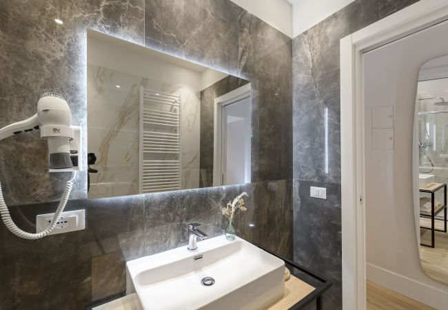 Apartment in Rome - Domus Augustea - Cesare Apartment in Rome - Domus Augustea - Cesare