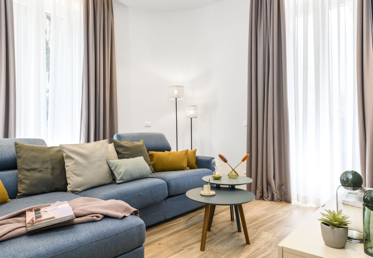 Apartment in Rome - Domus Augustea - Cesare Apartment in Rome - Domus Augustea - Cesare