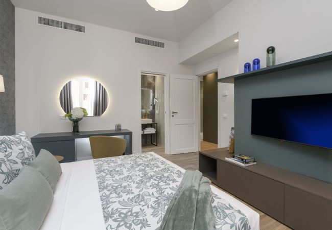 Apartment in Rome - Domus Augustea - Augusto Apartment in Rome - Domus Augustea - Augusto