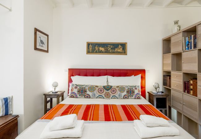 Apartment in Rome - Banchi Prestige - Castel Sant'Angelo Apartment in Rome - Banchi Prestige - Castel Sant'Angelo