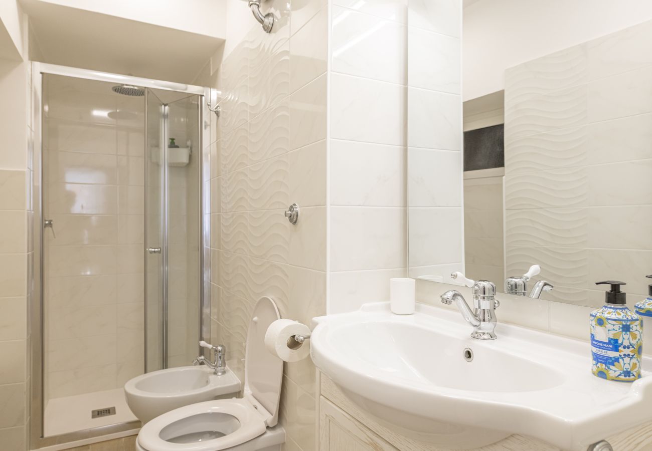 Apartment in Rome - Banchi Prestige - Castel Sant'Angelo Apartment in Rome - Banchi Prestige - Castel Sant'Angelo