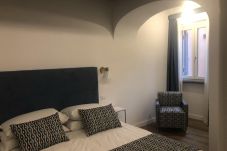 Apartment in Rome - San Francesco Ripa 1 - Meo Patacca Vibrant Nest 
