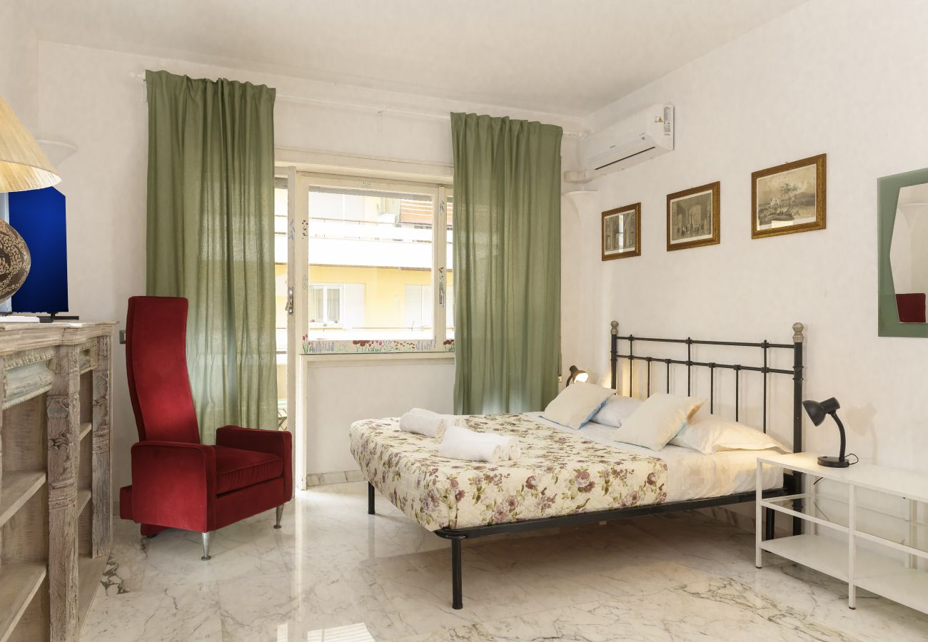 Apartment in Rome - Bernini alle Fornaci - St. Peter / Vatican