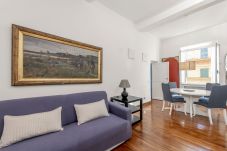 Apartment in Rome - Bernini in Cavour - Monti district 